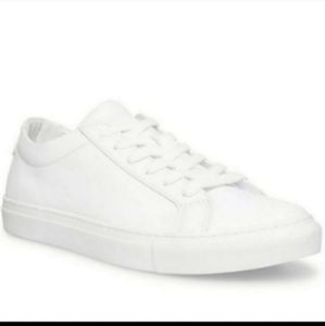 steve madden white lace up  vegan  leather sneakers new